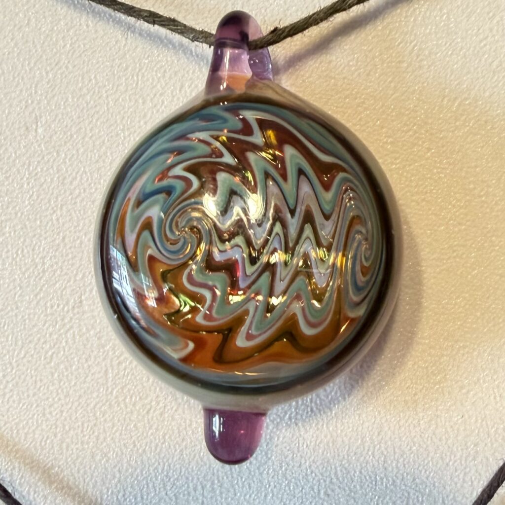 Wig Wag Pendant Amber Purple Green Blue 01